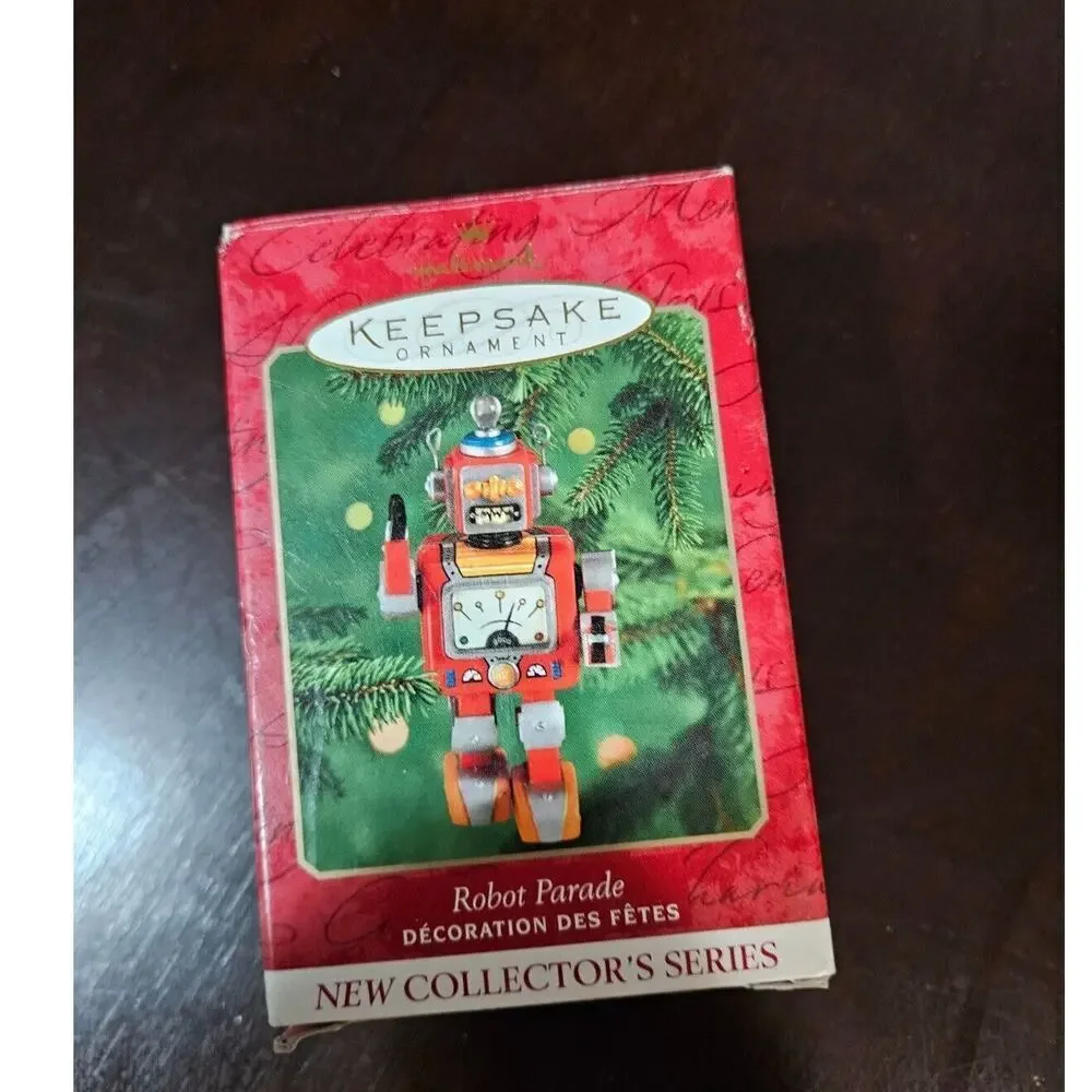 2000 Hallmark Keepsake Ornament-Robot Parade Decoration-Handcrated & Tin